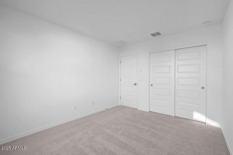 14615 W Sand Hills Rd ~ Ready Now!