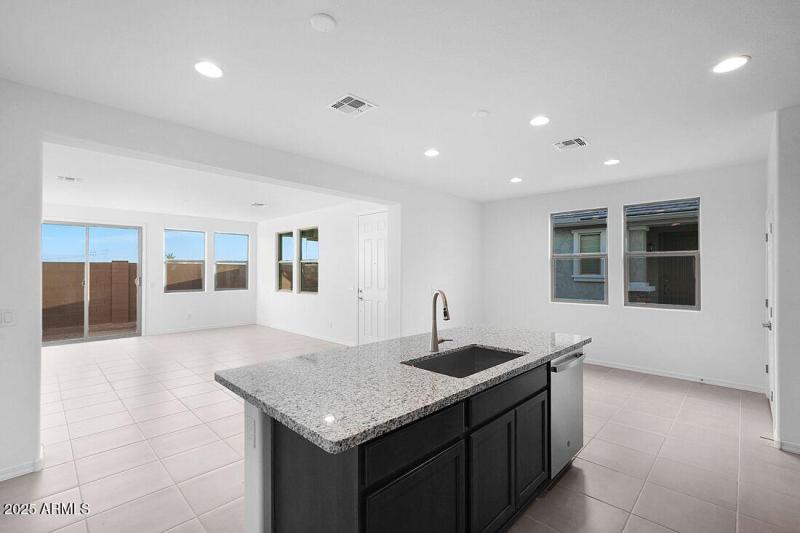 14615 W Sand Hills Rd ~ Ready Now!