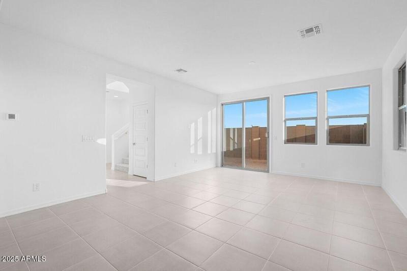 14615 W Sand Hills Rd ~ Ready Now!