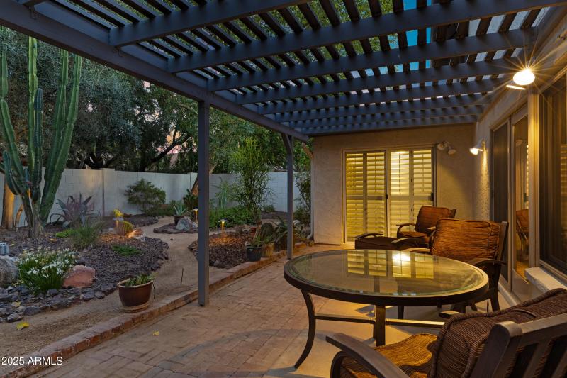 5627 S Crows Nest Rd-49