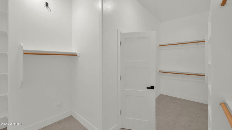 54-web-or-mls-P1276630