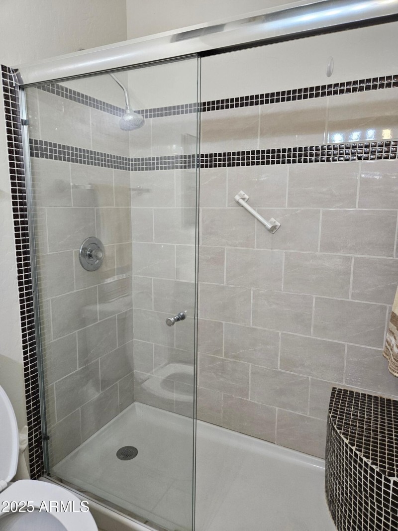 Resized_20251029_153705