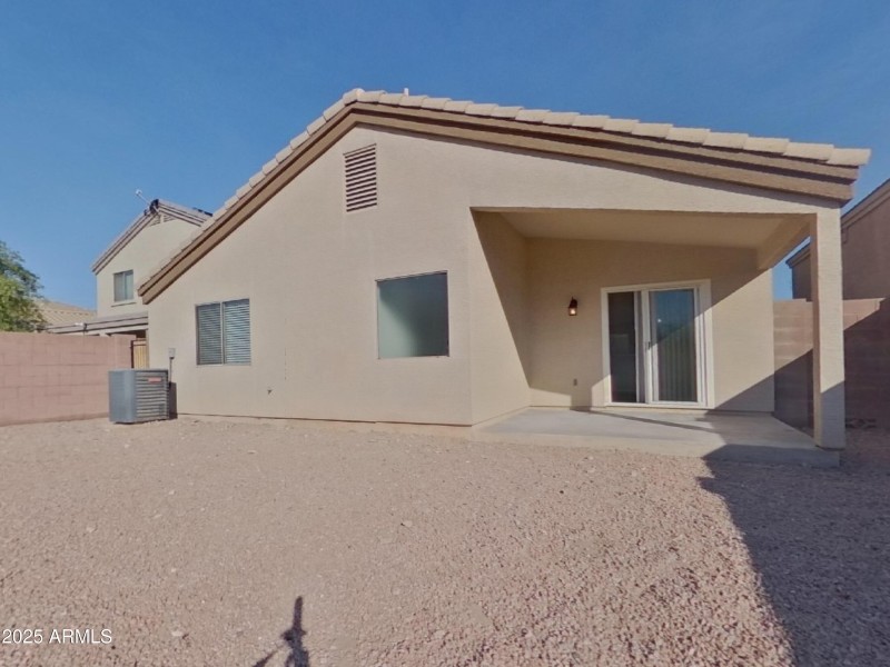 14_pc_TjMxUHO6dG_KHo1ALqWml_center_0