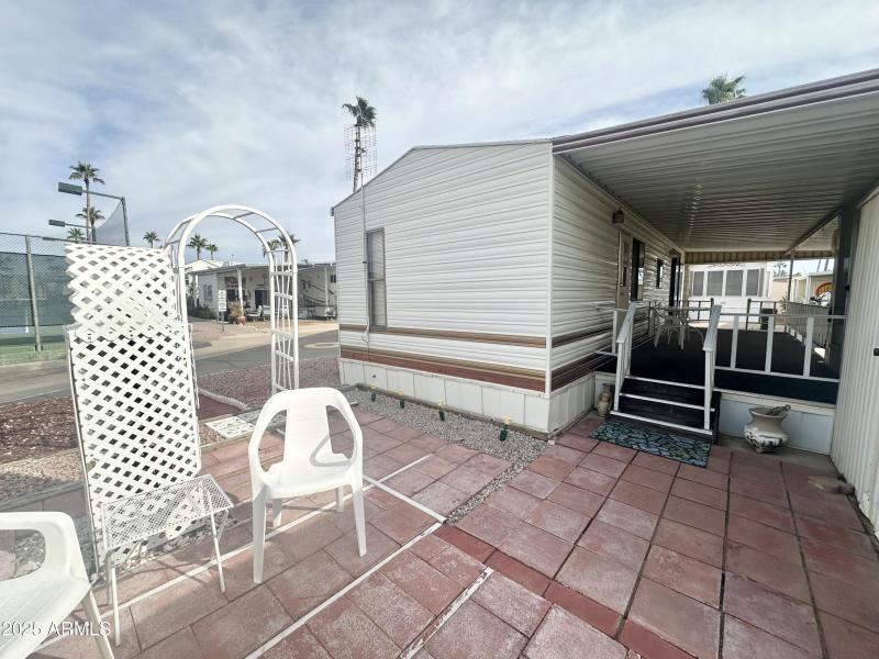 SO MUCH ROOM TO ENJOY THE OUTDOORS