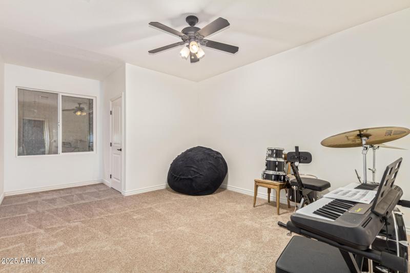 Bedroom 5 (Basement)