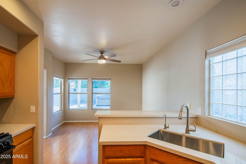 Kitchen 2 / Dining Room
