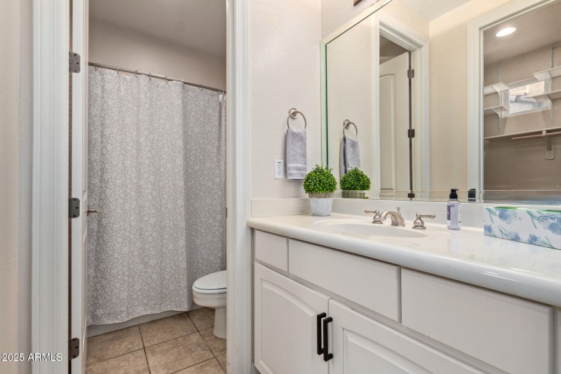 Guest Bedroom 3 Bathroom