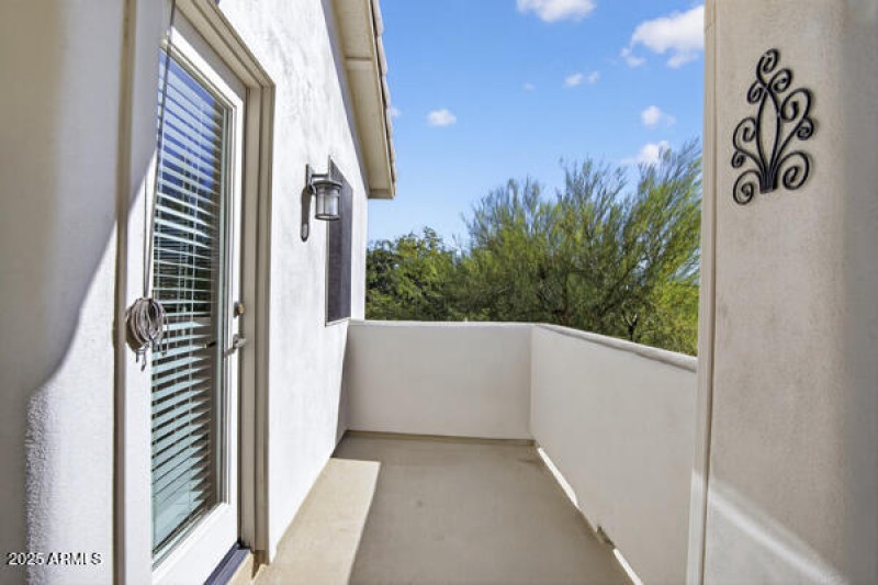 134065095562382554_134065095450895686_12