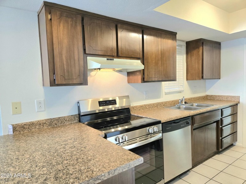 Kitchen with Dishwasher