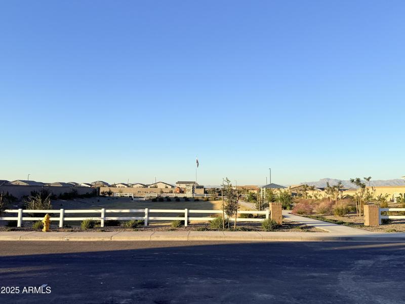 02 View From Front Yard