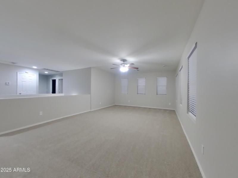 25_pc_mQVhvK7cJs_2fo80hghNN_layout_1