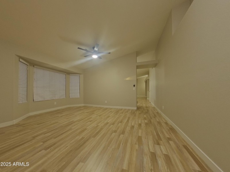 1_pc_OdAWwjJetN_XEHxdAR6AP_layout_0