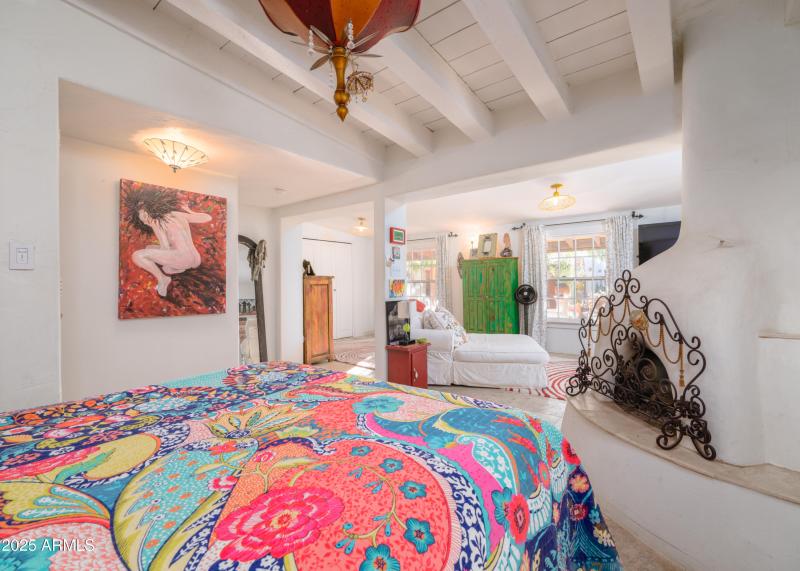 Listings_3121_N_27thSt_Images-31