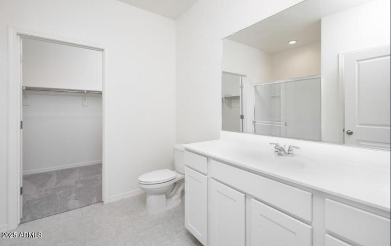 Moonbeam Primary Bath