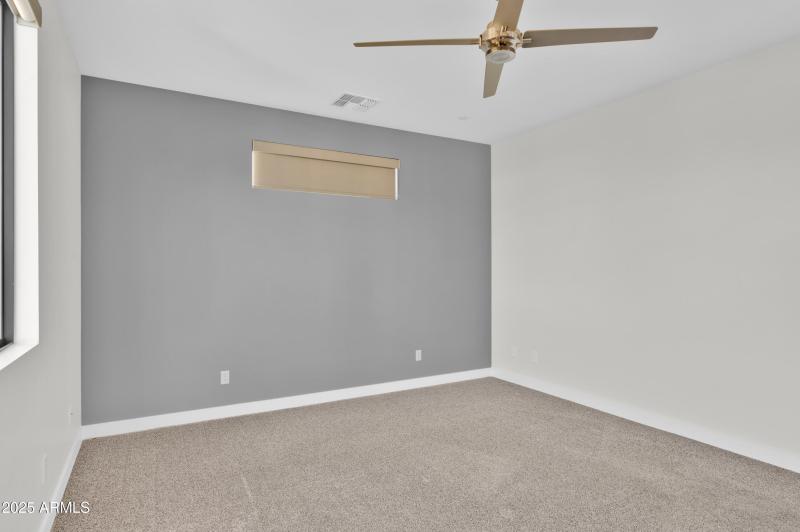 10929 E North Ln MLS-157