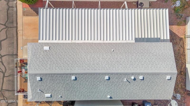 8700 University - Aerial4