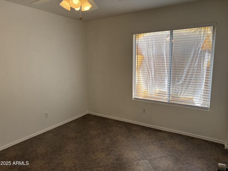 3C69CFA7-53AB-454B-B67B-9C4B3CEEA041