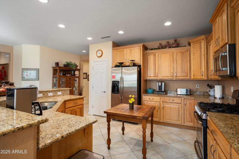 19-26671 W Runion Dr