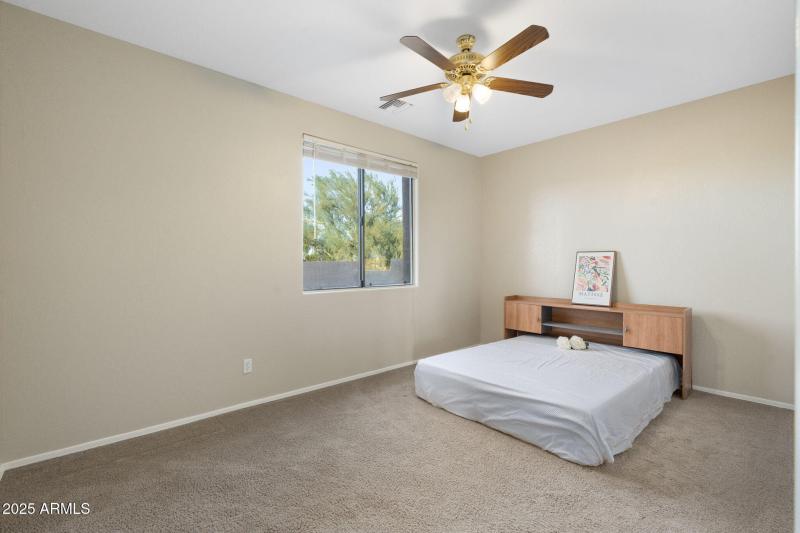 31-web-or-mls-DSC00374 copy