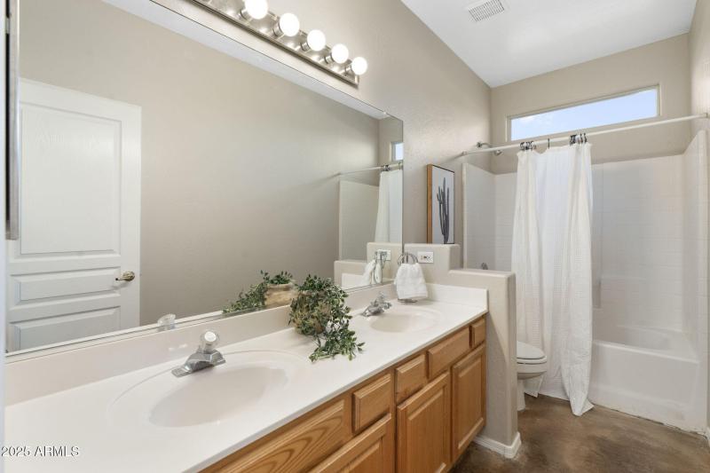 36-web-or-mls-DSC00394 copy