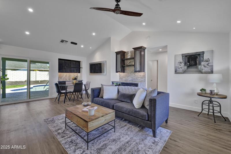 3K6A1948_49_50_54_55