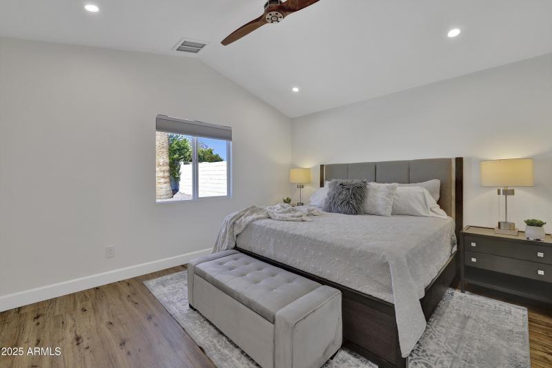 3K6A2119_20_21_22_23