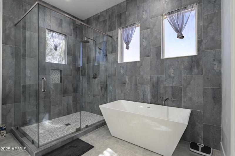 304309N140thSt-MLS-48