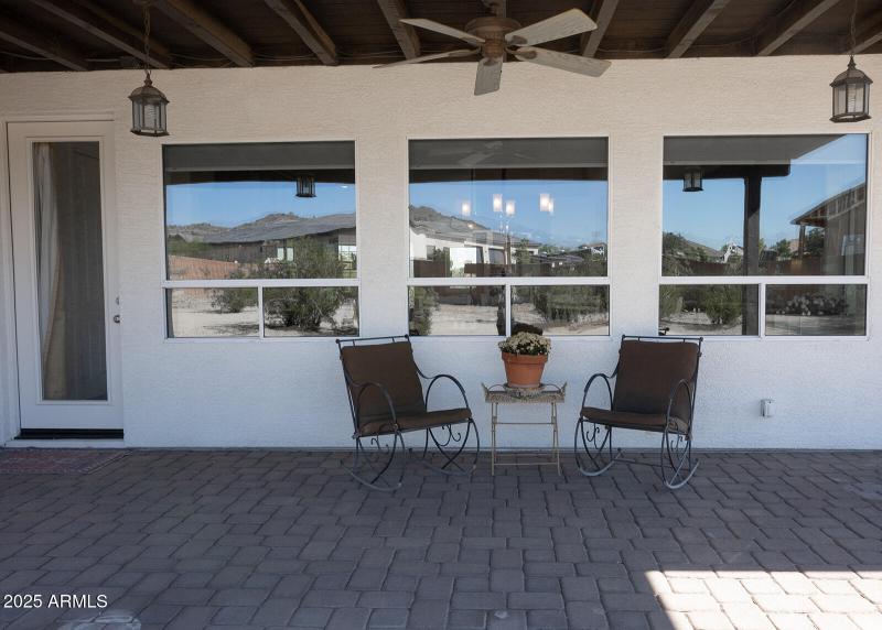 calle lejos interior2-2_websize