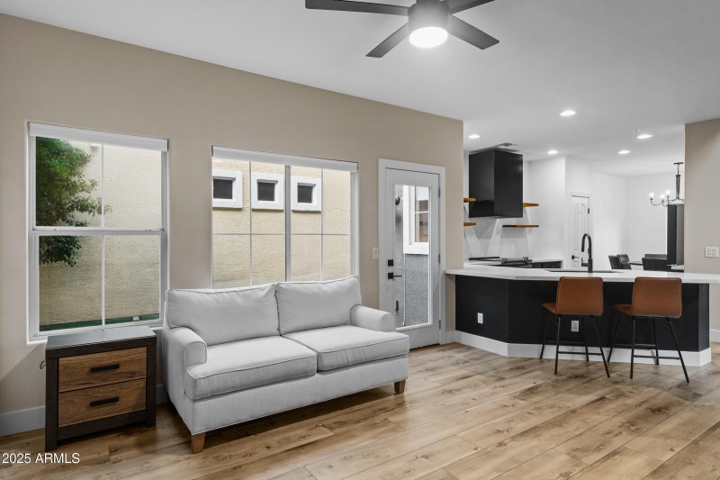 1353 S Minneola Ln-18