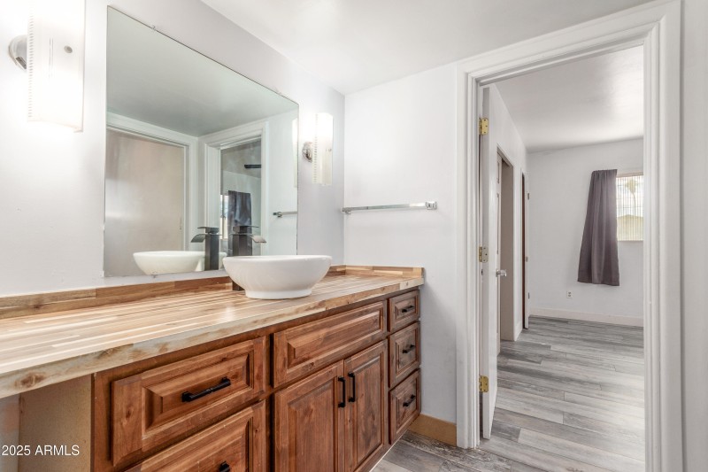 Owner's suite Bathroom