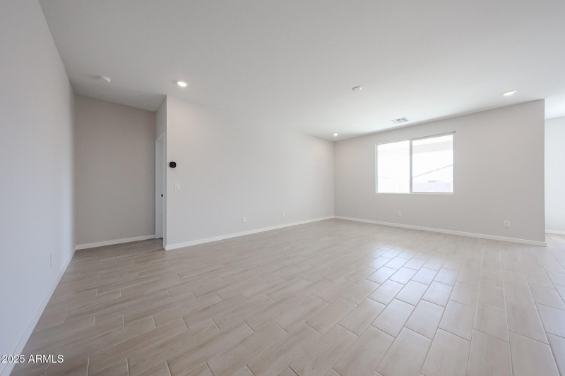 06.2_RED-74-Century-Communities_open-con