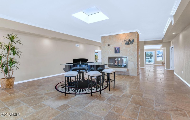 Living & Dining Room