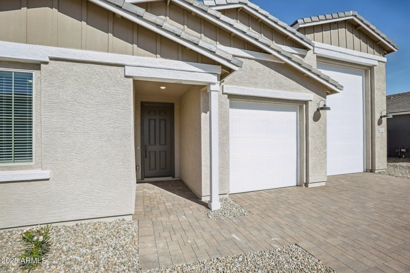 4-web-or-mls-W Hopi Trail-S0111-004