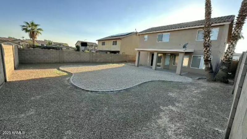 6cd60f74-c8b5-40a5-a14f-482997e06927