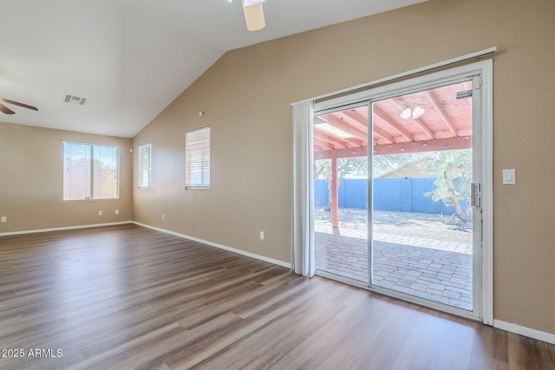 10-web-or-mls-Renaissance-10