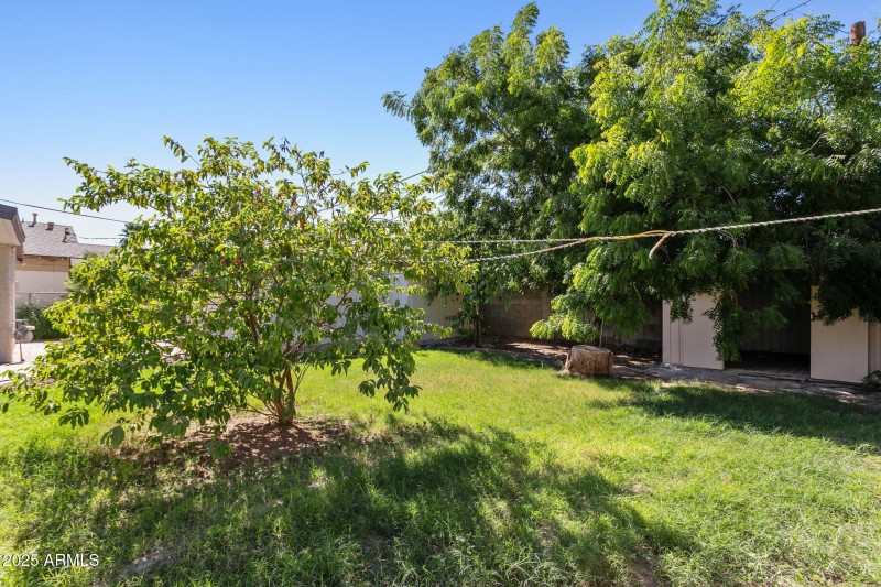 71-web-or-mls-2636-n-dayton-st