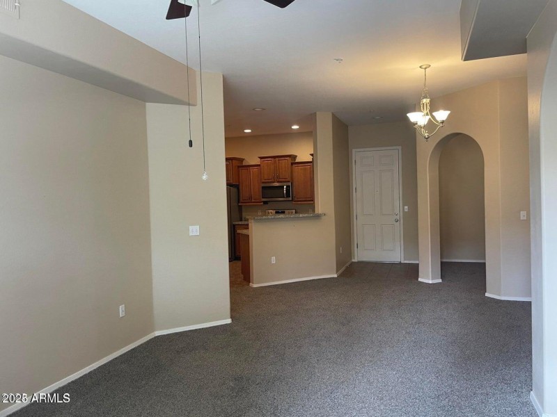 20220331210549568019000000-o