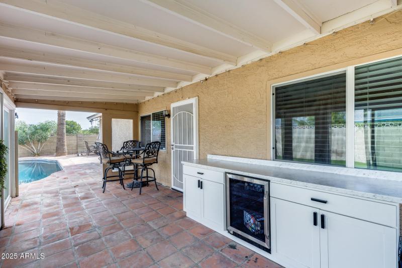 Beverage bar and counter in AZ room