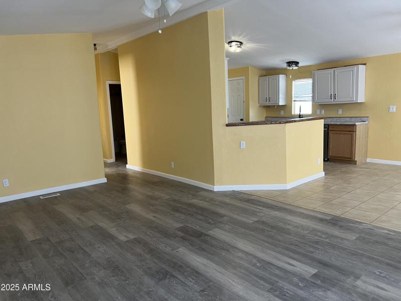 20251102_183132524_iOS