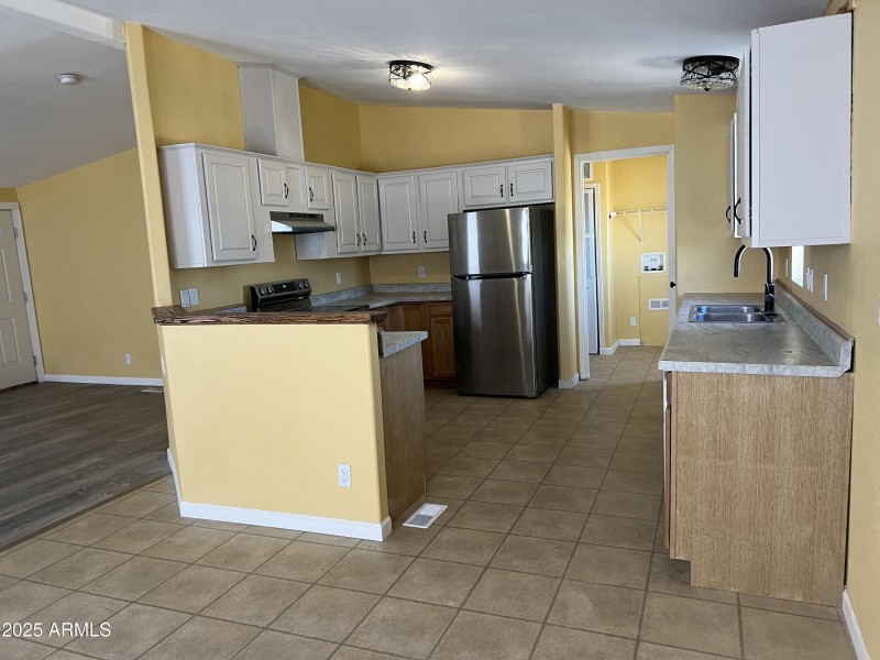 20251102_183205851_iOS