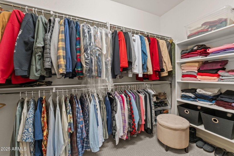 Walk-in closet