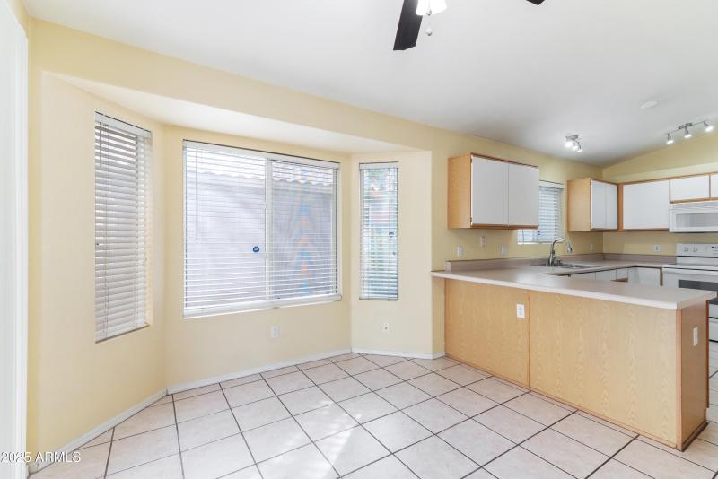 16_7414 w eugie ave-16