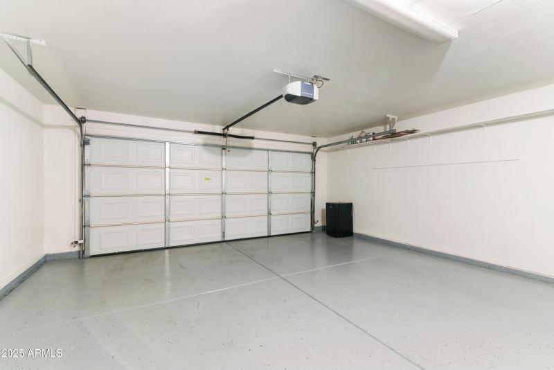 29_7414 w eugie ave-30