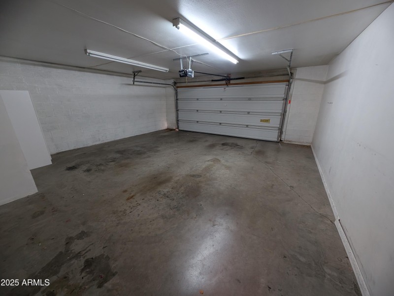 PXL_20250910_221502156