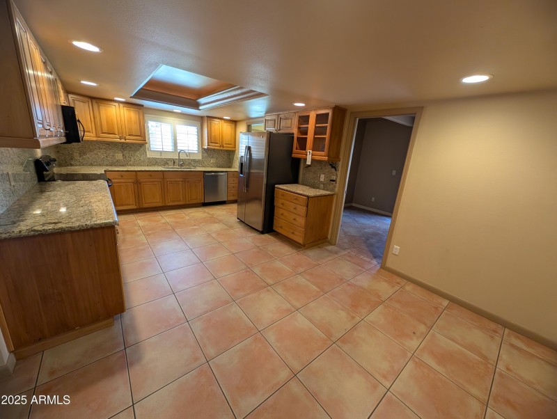 PXL_20250910_221519330