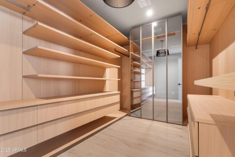 032_Primary Walkin Closet