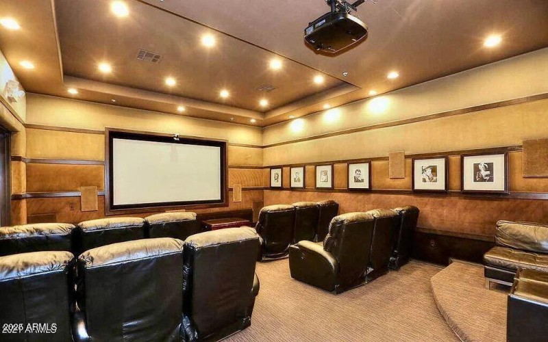 8c83dff1f9af77650e898951963fbed0-uncropp