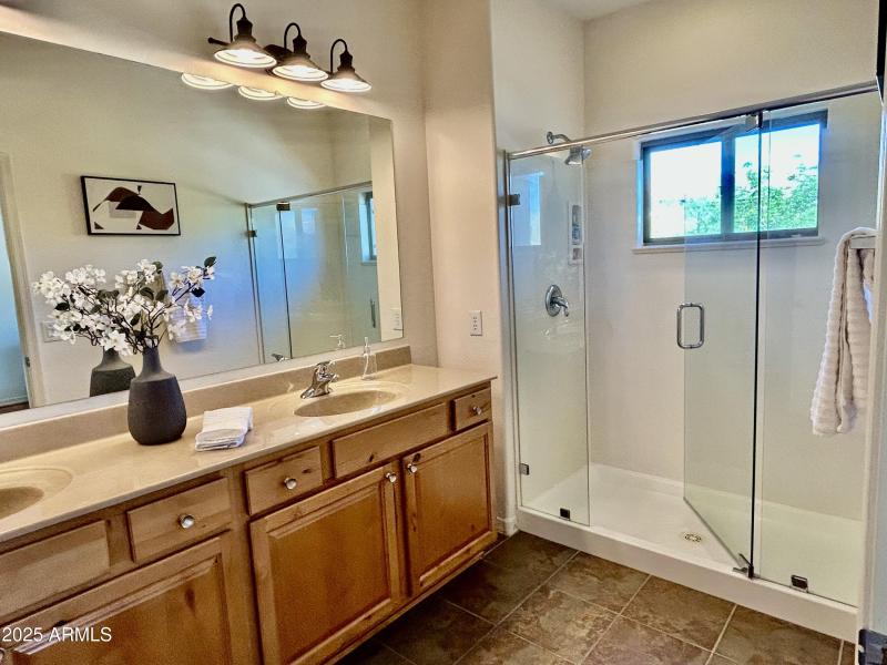 Primary bath with dual sinks & shower