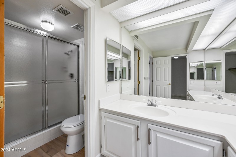 -17404N99A338-ocupix-22