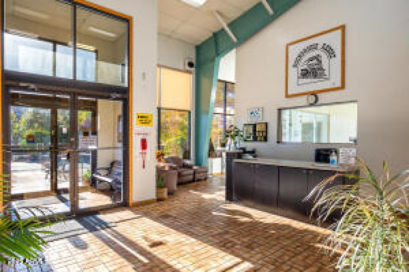 20251026184025389620000000